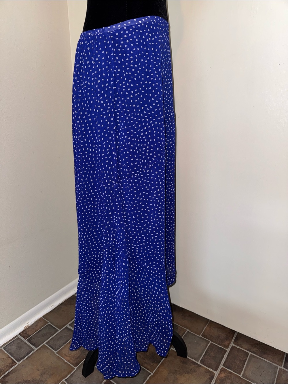Zenana Outfitters Royal Blue Maxi Skirt with White Dot Print - Picture 3 of 6